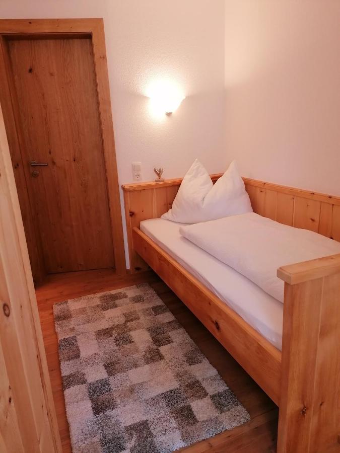 אלפבאך Ferienwohnung Haus Sama מראה חיצוני תמונה